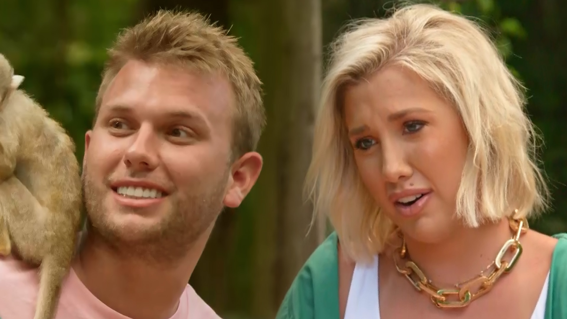 Watch Growing Up Chrisley Clip: Savannah Fails at Picking Up Guys -  USANetwork.com