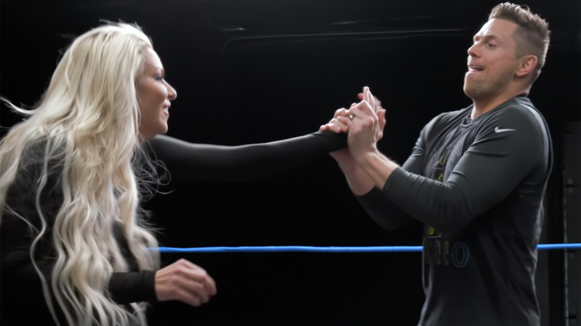 Miz and Mrs - USANetwork.com