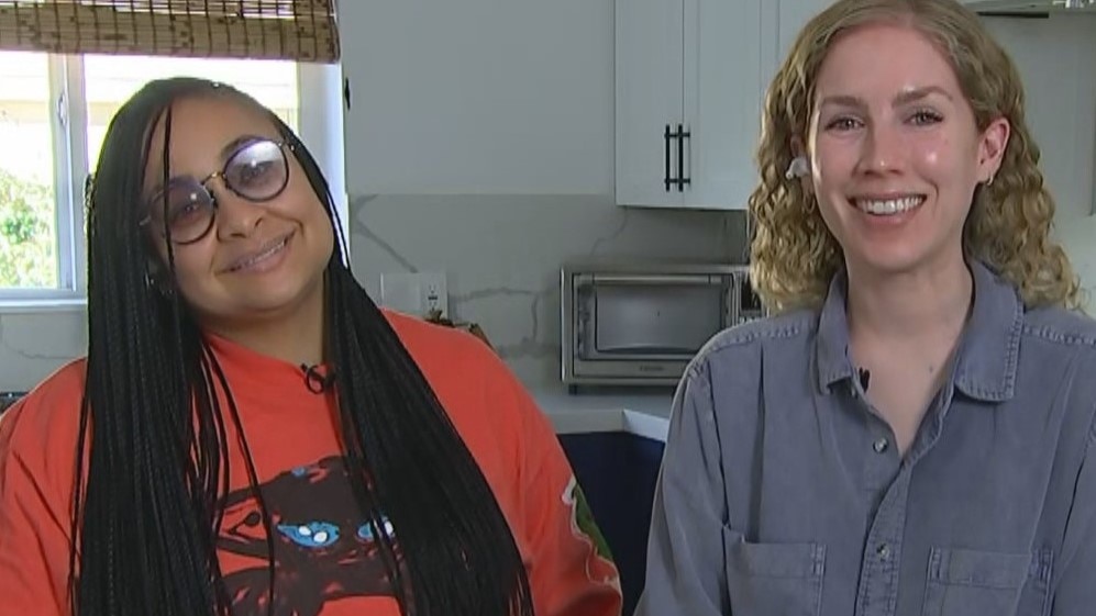 Watch Access Hollywood Interview Raven Symone Fell In Love With Wife Miranda Pearman-Maday Over This Breakfast Food photo