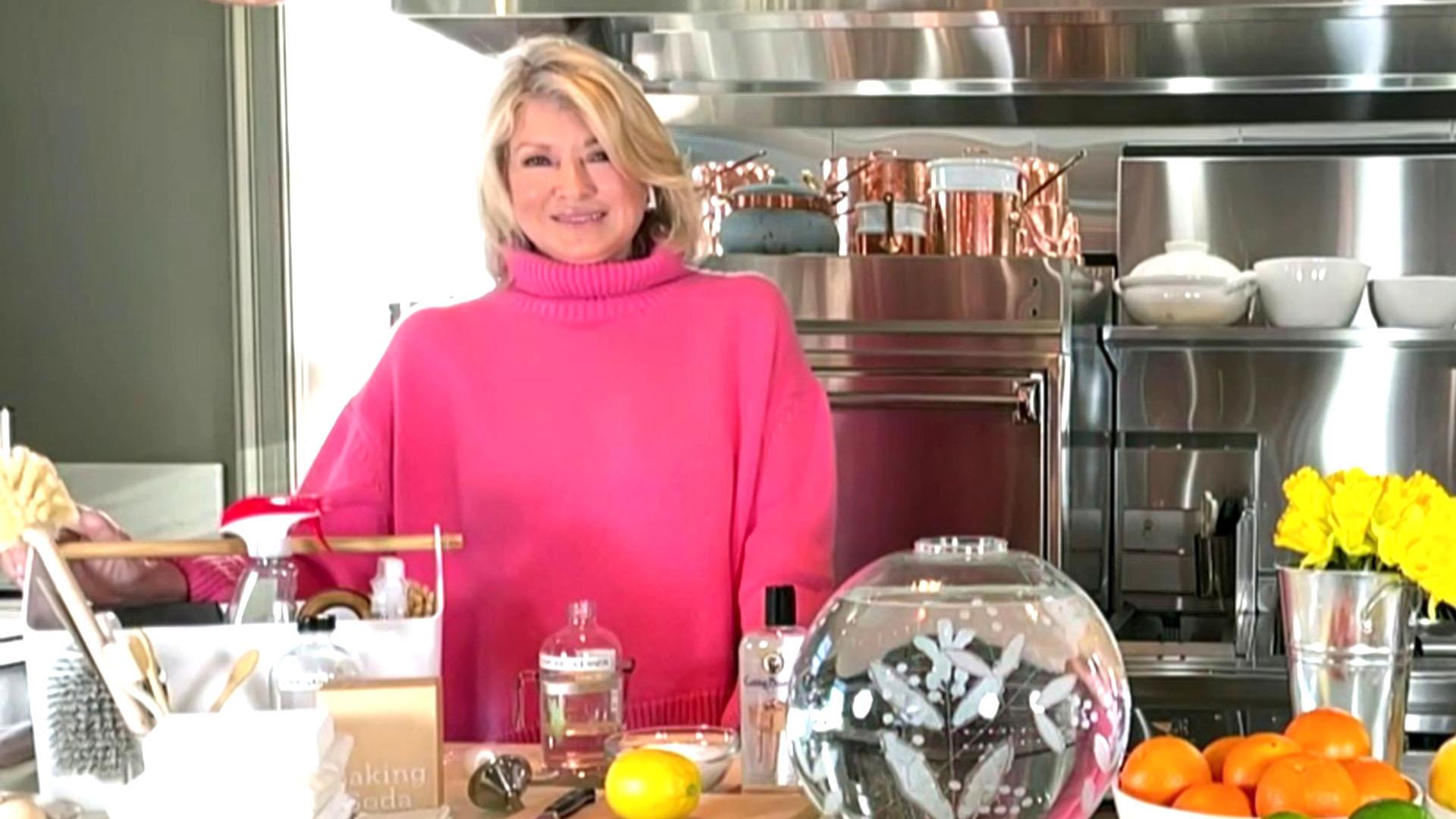 Martha Stewart shows how to do a spring cleaning
