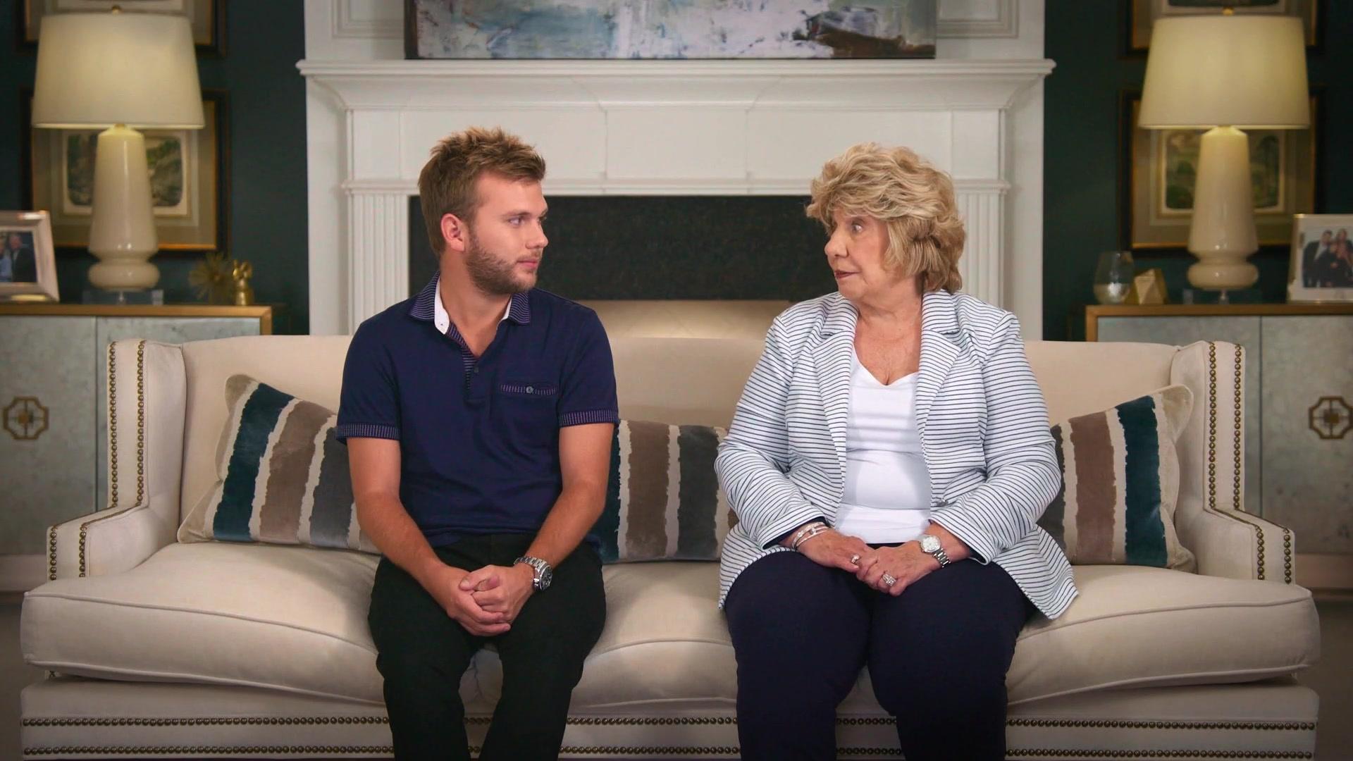 Watch Chrisley Knows Best Episode Odd Savannah Out