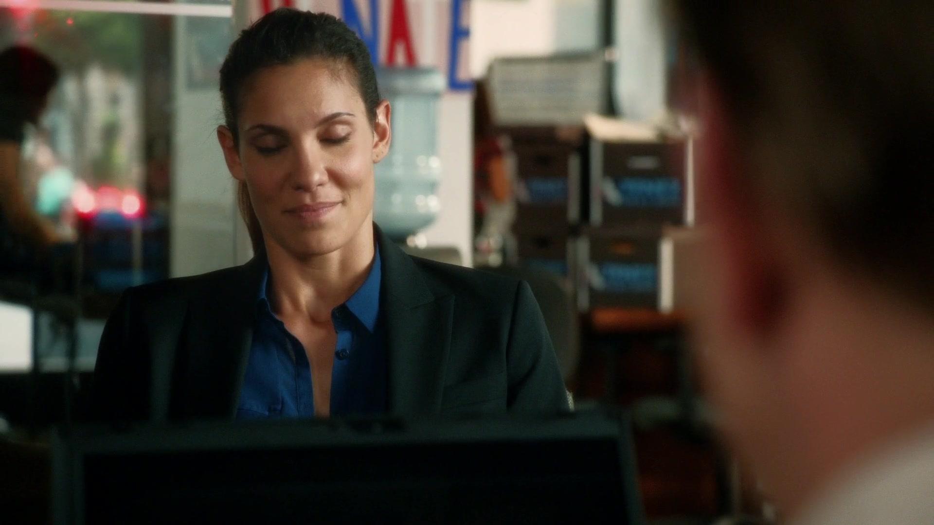 Watch NCIS Los Angeles Episode Dead Body Politic